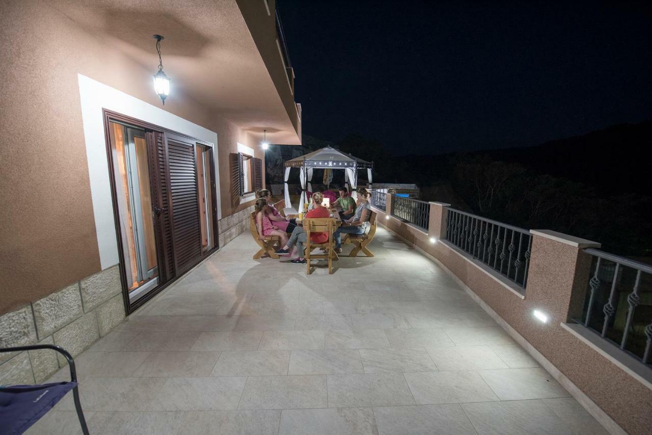 Villa Ivana Zagvozd ภายนอก รูปภาพ