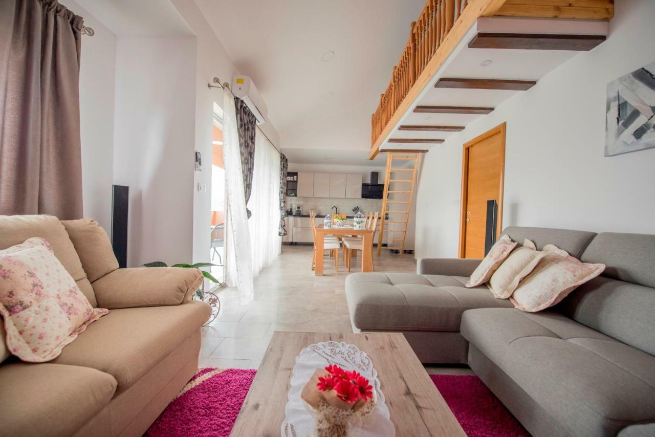 Villa Ivana Zagvozd ภายนอก รูปภาพ